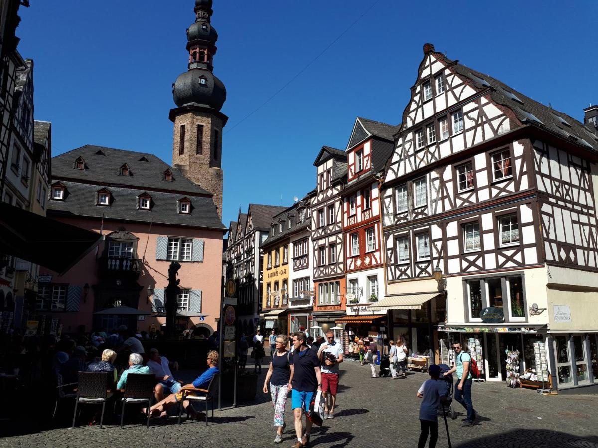 Gaestehaus Ziemons Cochem Bagian luar foto